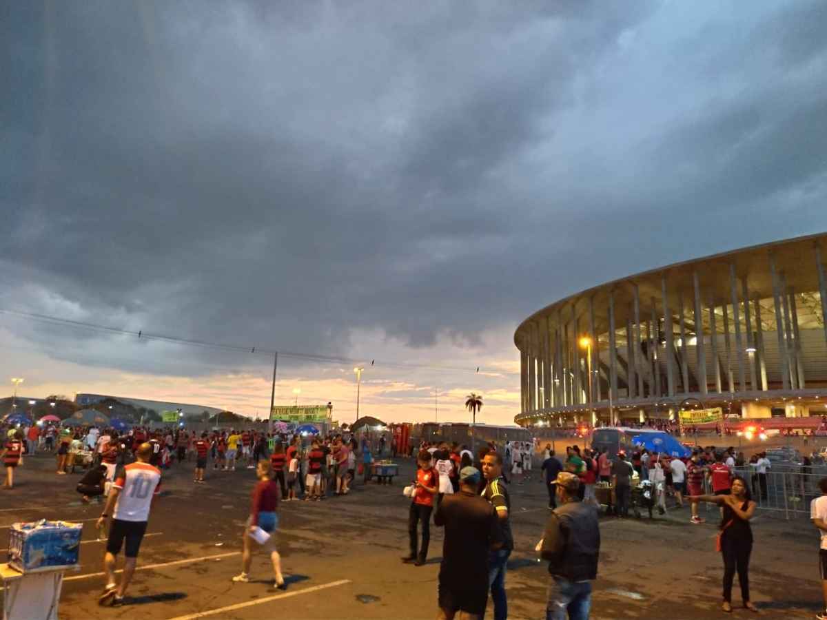 Os times se enfrentam, neste sábado (15/9), às 19h, no estádio Mané Garrincha