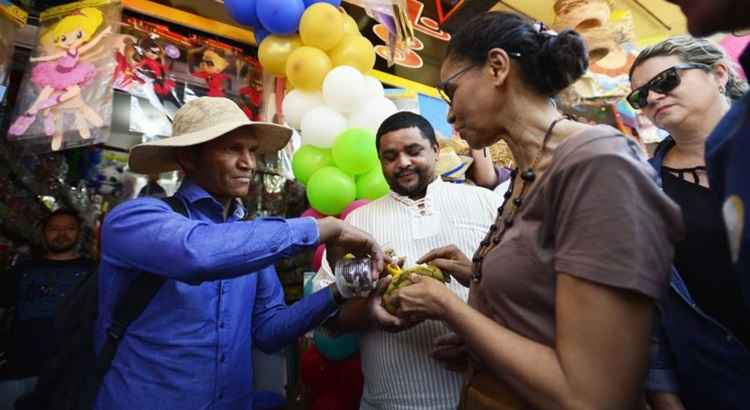 Marina Silva candidata a presidência da república fez caminhada em Taguatinga