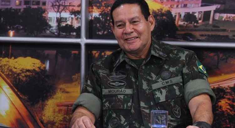 General Hamilton Mourão