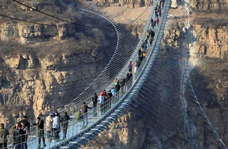 ponte de vidro na china