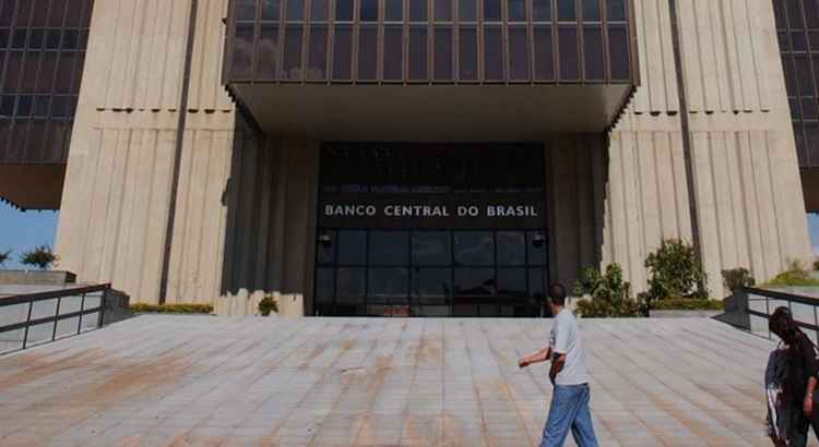 Projeção da inflação para este ano subiu de 4,28% para 4,3%