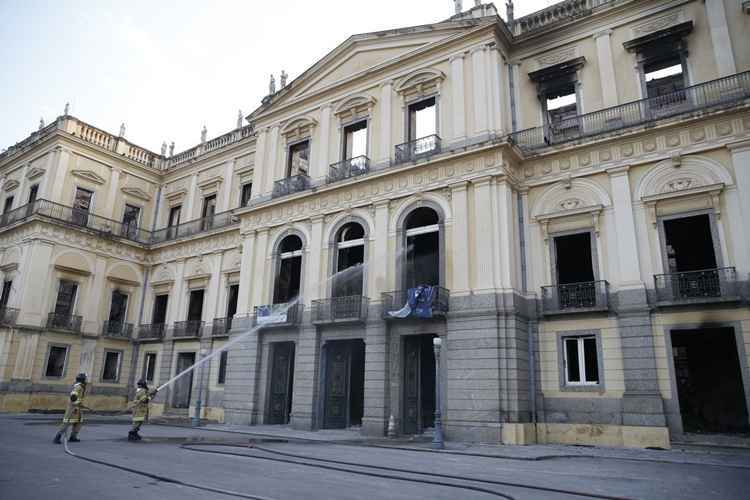 Incêndio que destruiu o Museu Nacional completa um mês