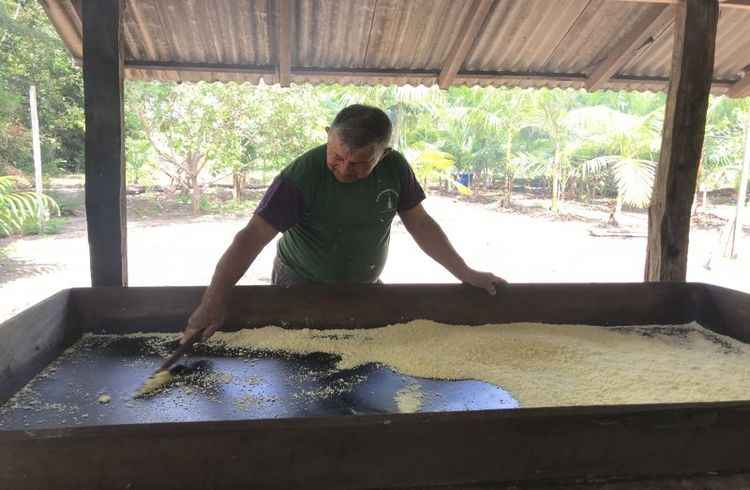 Com paisagem inigualável, os rios são um convite permanente a um banho de frescor e formam ilhas com areia branquíssima