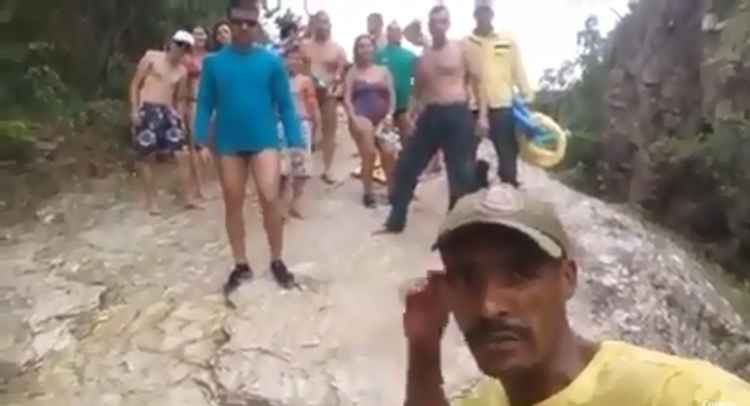 VÍDEO: turistas ficam ilhados ao visitar fazenda na Chapada dos Veadeiros
