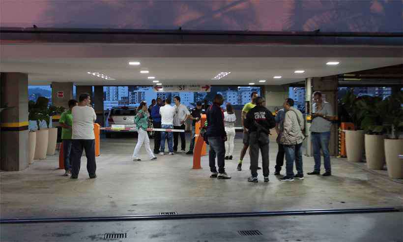 A troca de tiros entre policiais civis de Minas e de São Paulo ocorreu na sexta-feira no estacionamento de um condomínio de consultórios médicos