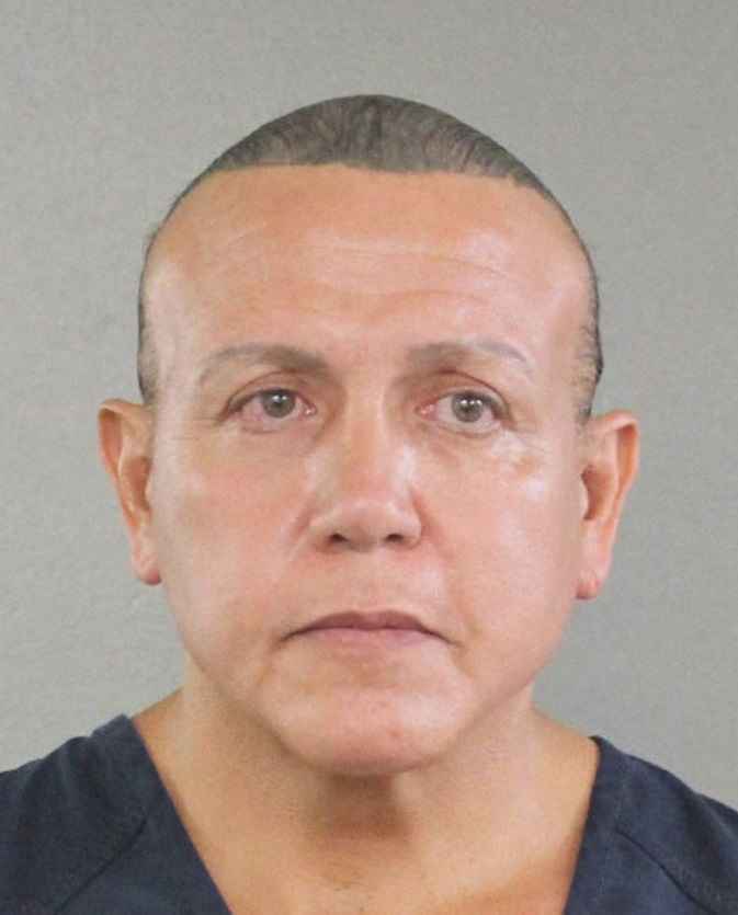 O suspeito é Cesar Sayoc, de 56 anos e morador da Flórida