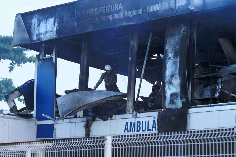 O incêndio aconteceu no segundo andar do prédio, onde fica o refeitório e os dormitórios da equipe que trabalha no hospital