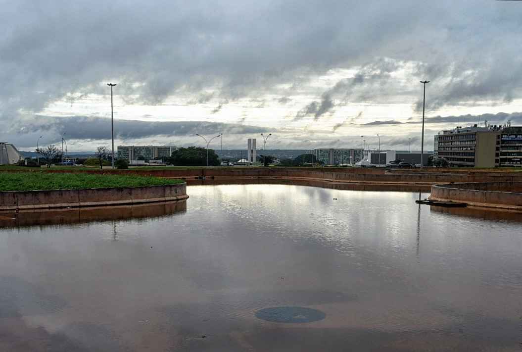 Dia deve ficar fechado a maior parte do tempo no DF