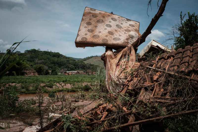 Em Paracatu de Baixo, o 