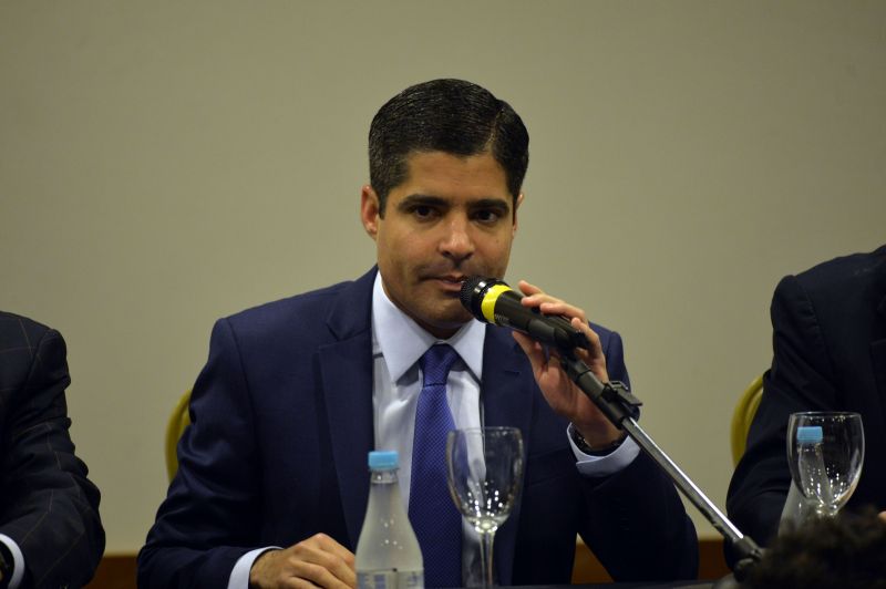 ACM Neto admite possibilidade de DEM apoiar governo Bolsonaro