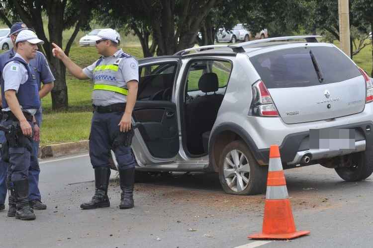 Média é de 450 carros recuperados por mês