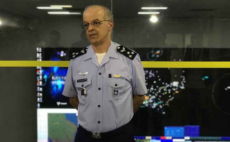 Comandante de Operações Aeroespaciais da Aeronáutica, major-brigadeiro do Ar Ricardo Cesar Mangrich