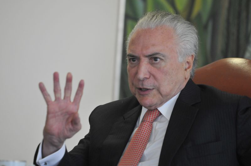 O chamado Decreto dos Portos foi editado em maio do ano passado por Temer, que também é alvo da investigação e foi denunciado pela Procuradoria-Geral da República neste mês