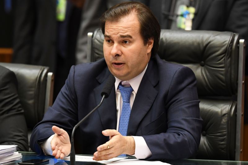 A coligação de Rodrigo Maia reúne um total de 405 deputados, mas número total não deve se concretizar, já que há dissidentes