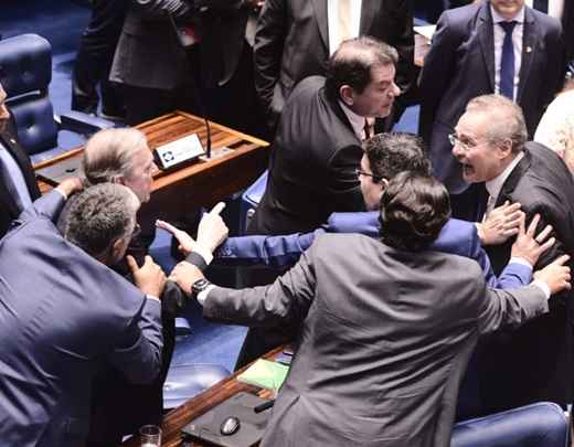 Eleição e posse do Presidente do Senado