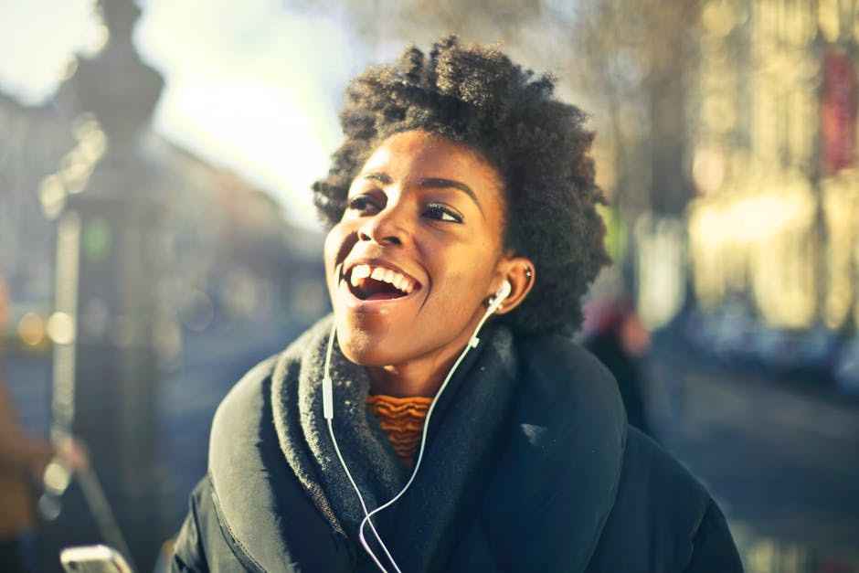 Pesquisa indica que nossa escolhas musicais são influenciadas por diversos fatores, como períodos do dia e do ano, idade e gênero