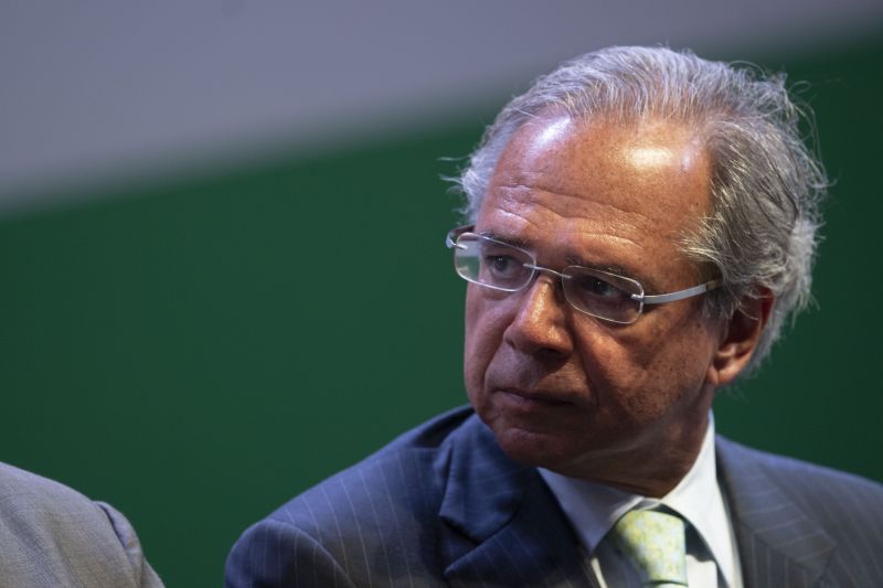 Paulo Guedes prometeu encerrar anos de fracassadas intervenções do Estado por meio de grandes reformas de livre mercado