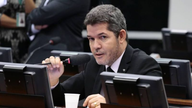 O líder do PSL na Câmara, Delegado Waldir, diz que o trabalho de Bebianno foi fundamental na campanha: 