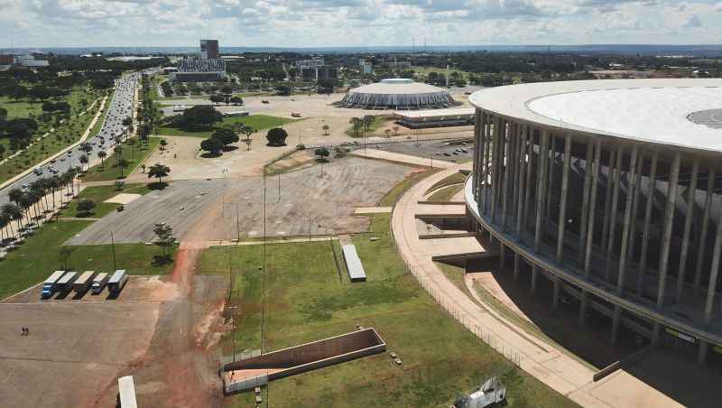 Por volta das 16h a pista que contorna o Mané Garrincha e duas faixas da N1 serão bloqueadas