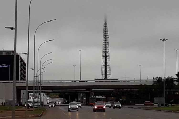 Chuva deve continuar até pelo menos o fim de semana