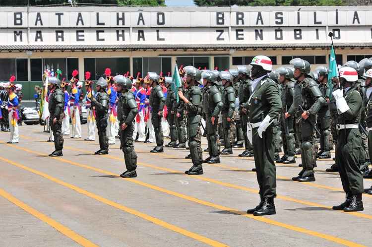 Crédito: Acácio Pinheiro/Agência Brasília . Comemoração das Forças Armadas dos 74 anos da tomada de Monte Castelo, durante a 2ª Guerra Mundial. Militares das Forças Armadas homenageiam a Força Expedicionária Brasileira pelos 74 anos da tomada de Monte Castelo, na Itália, em 1945.