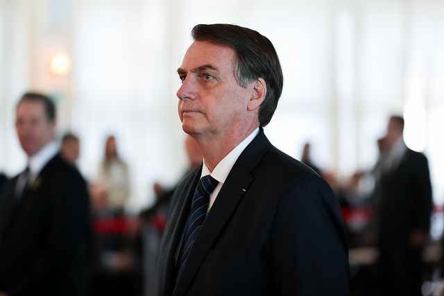 Bolsonaro participou da cerimônia de aniversário da Justiça Militar, na qual foi condecorado