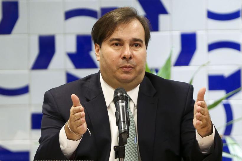 Presidente da Câmara, Rodrigo Maia (DEM-RJ) discursa