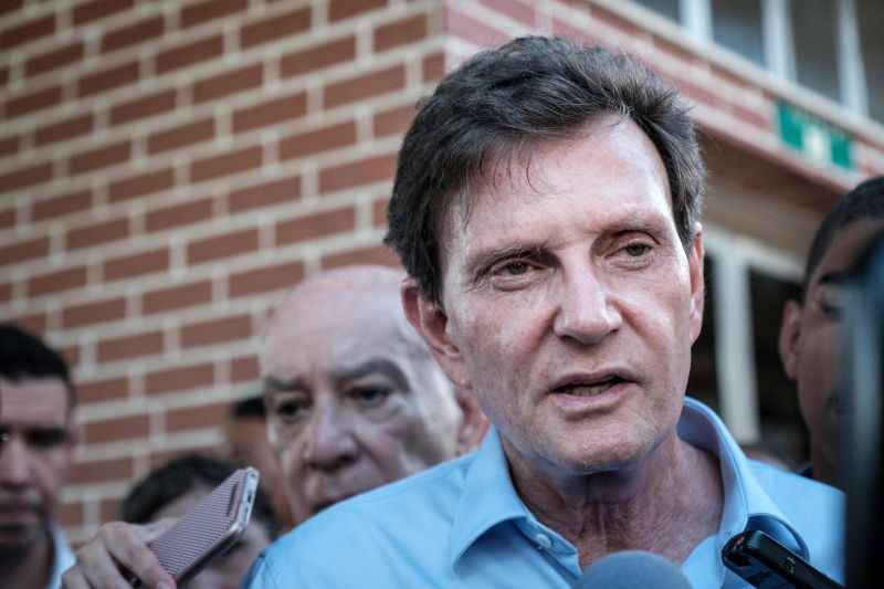 Com a decisão do plenário da Câmara de Vereadores, Crivella terá 10 dias úteis para se defender, contatados a partir da publicação da admissibilidade do pedido de impeachment no Diário Oficial