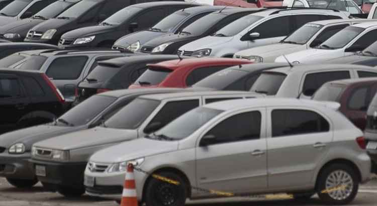 Produ&ccedil;&atilde;o de ve&iacute;culos tem queda de 10% em mar&ccedil;o, mostra Anfavea