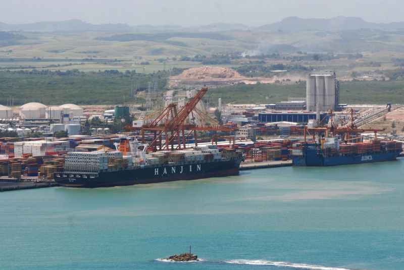 Vista aérea do Porto de Suape, em Pernambuco