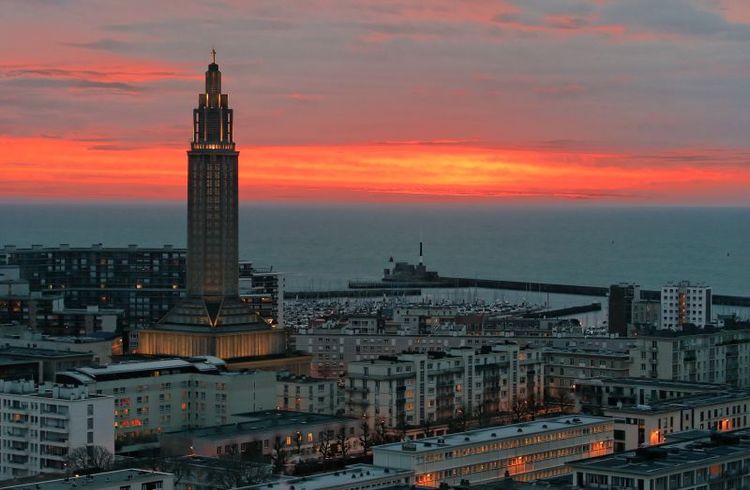 Roteiro de três dias em Le Havre e Étretat revela as paisagens retratadas por pintores impressionistas franceses e registra a presença brasileira nas obras de Oscar Niemeyer no centro histórico