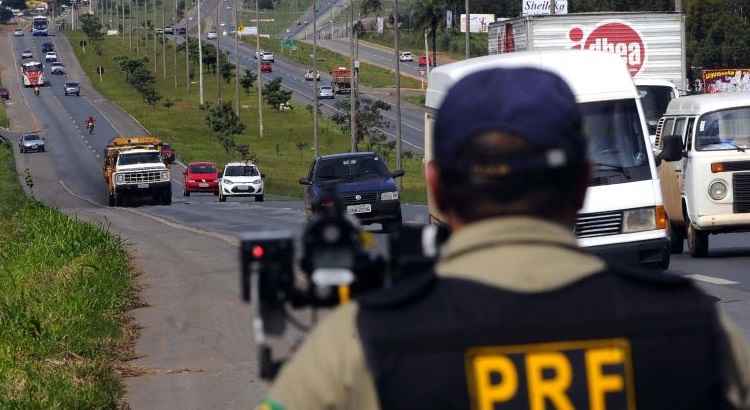 Cerca 2.615 autos de infração foram registrados e 11.507 flagrantes de excesso de velocidade