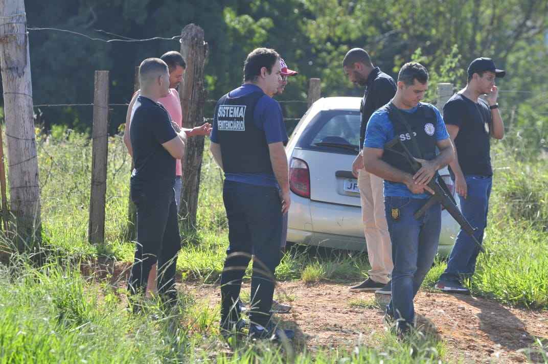 Vítima e veículo usado no crime foram encontrados em Fazendinha, no Recanto das Emas, próximo à BR-060