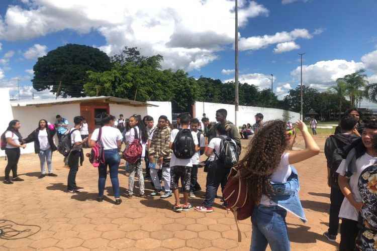 No Centro Educacional 7 (CED 7) de Ceilândia 20 pessoas contraíram a doença