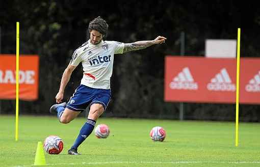 Alexandre Pato tem mostrado boa movimentação, mas marcou apenas um gol no campeonato