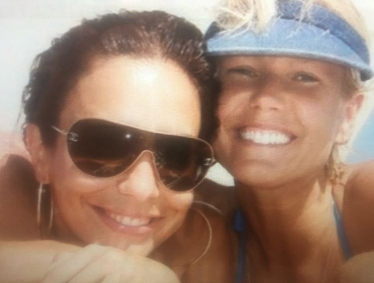 Amigas de longa, Ivete e Xuxa mantém relação amistosa