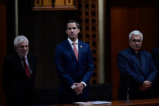 Representantes de Maduro e de Guaidó celebraram nesta semana um primeiro encontro frente a frente sob os auspícios da Noruega