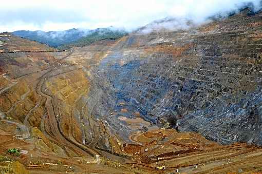 Cava da mina da Vale em Barão de Cocais: deslizamento de terra, ontem, não provocou grande abalo