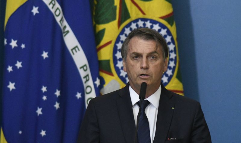 Bolsonaro criticou a oposição por tentar obstruir e adiar a votação do pedido de crédito suplementar do governo no valor de R$ 248,9 bilhões na Comissão Mista de Orçamento (CMO)