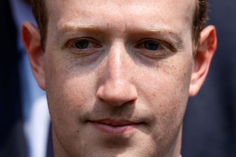 Instagram não vai remover vídeo falso com Zuckerberg