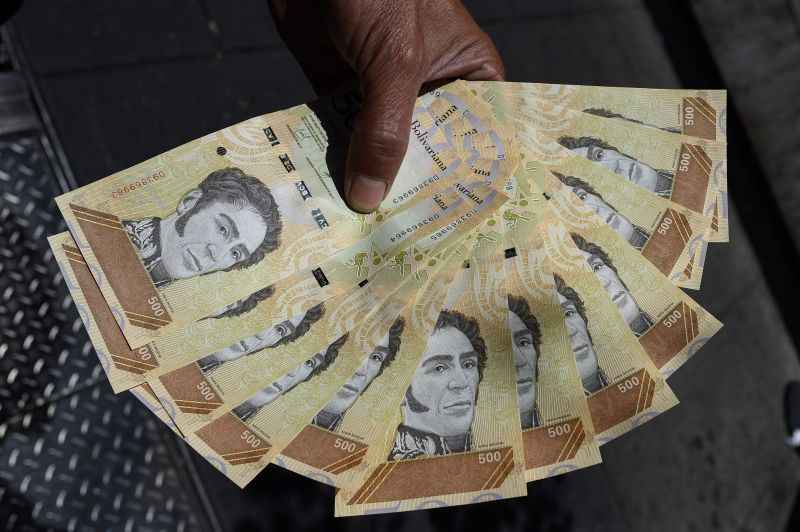 A partir de quinta-feira circularão novas cédulas de 10.000, 20.000 e 50.000 bolívares