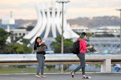 A previsão é de que o frio se mantenha até domingo, com a temperatura variando entre 10ºC e 25ºC: as vendas de produtos de inverno subiram 2,5%