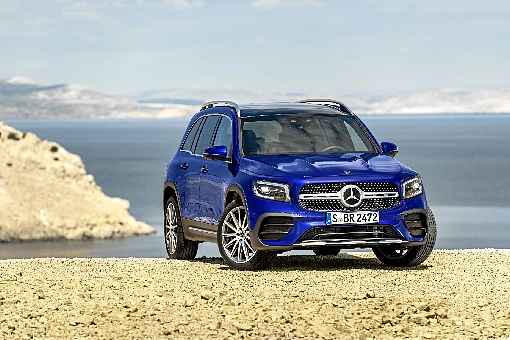 Mercedes-Benz apresenta o GLB, um SUV com plataforma compacta que carrega até sete ocupantes. Modelo tem duas opções de motor à gasolina, além de tração integral e chegará ao Brasil em 2020