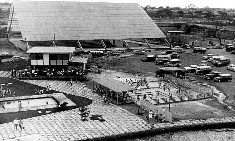 Visão panorâmica do clube, em 1960