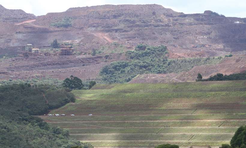 Novo estudo força a saída de mais 23 famílias de área de risco de barragem 