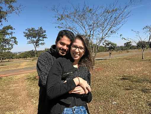 Os cariocas Lucas e Marianna foram supreendidos pelo frio candango