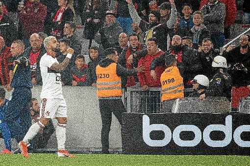 Gabigol evitou a derrota do time carioca na Arena da Baixada