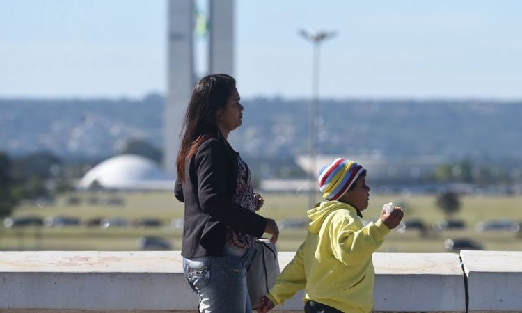 A temperatura mais baixa deste domingo (21/7) foi registrada no Gama, 9ºC, por volta das 7h