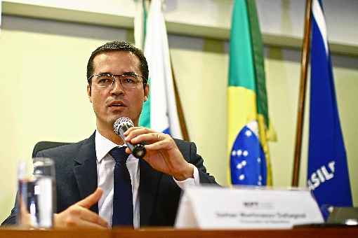 O chefe da Operação Lava-Jato no Paraná, procurador Deltan Dallagnol, recebeu R$ 33 mil de empresa citada em delação premiada