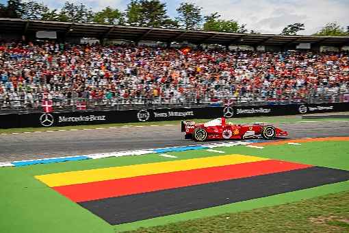 Filho do célebre piloto conduziu a Ferrari do heptacampeonato